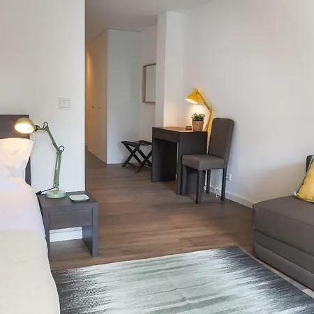 Apartment Samasal Trindade Porto